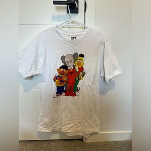 Uniqlo x Sesame Street x KAWS